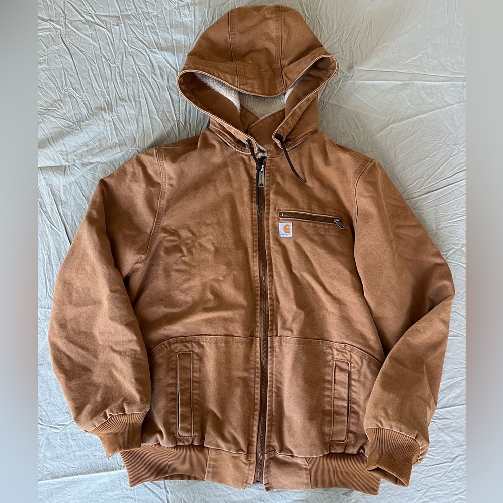 Women’s Carhart Jacket size large